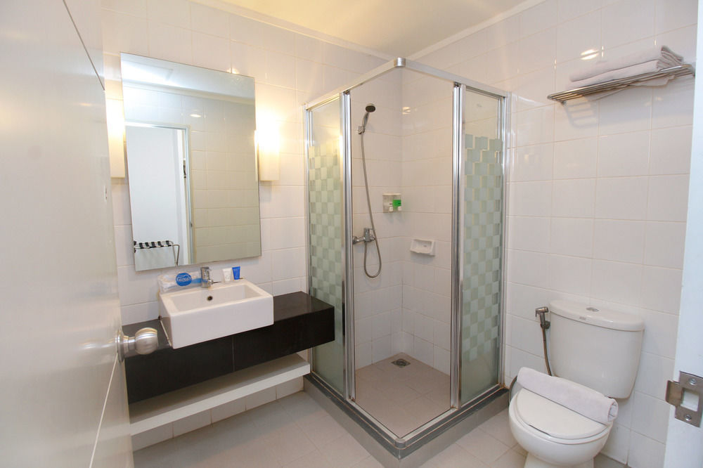 Airy Glodok Pinangsia Raya Jakarta Hotel Eksteriør billede