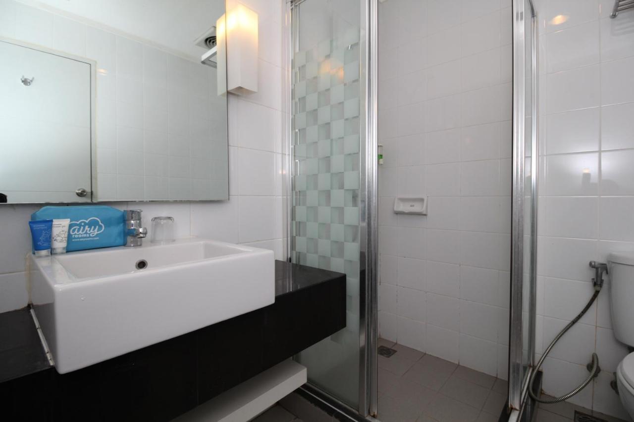 Airy Glodok Pinangsia Raya Jakarta Hotel Eksteriør billede